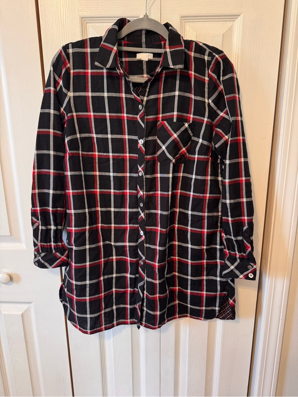 J Jill Woman’s Black Red Plaid Button Down Size Medium- Based on Measurements - Picture 2 of 11